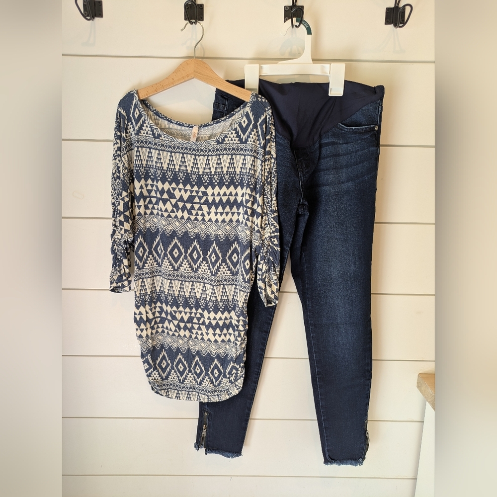 Pinkblush Maternity Shirt & Jeans, Small & size 27